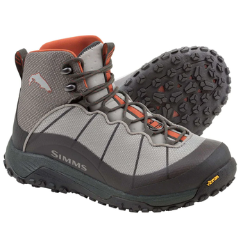 Simms W's Flyweight Boot -Vibram (2024)